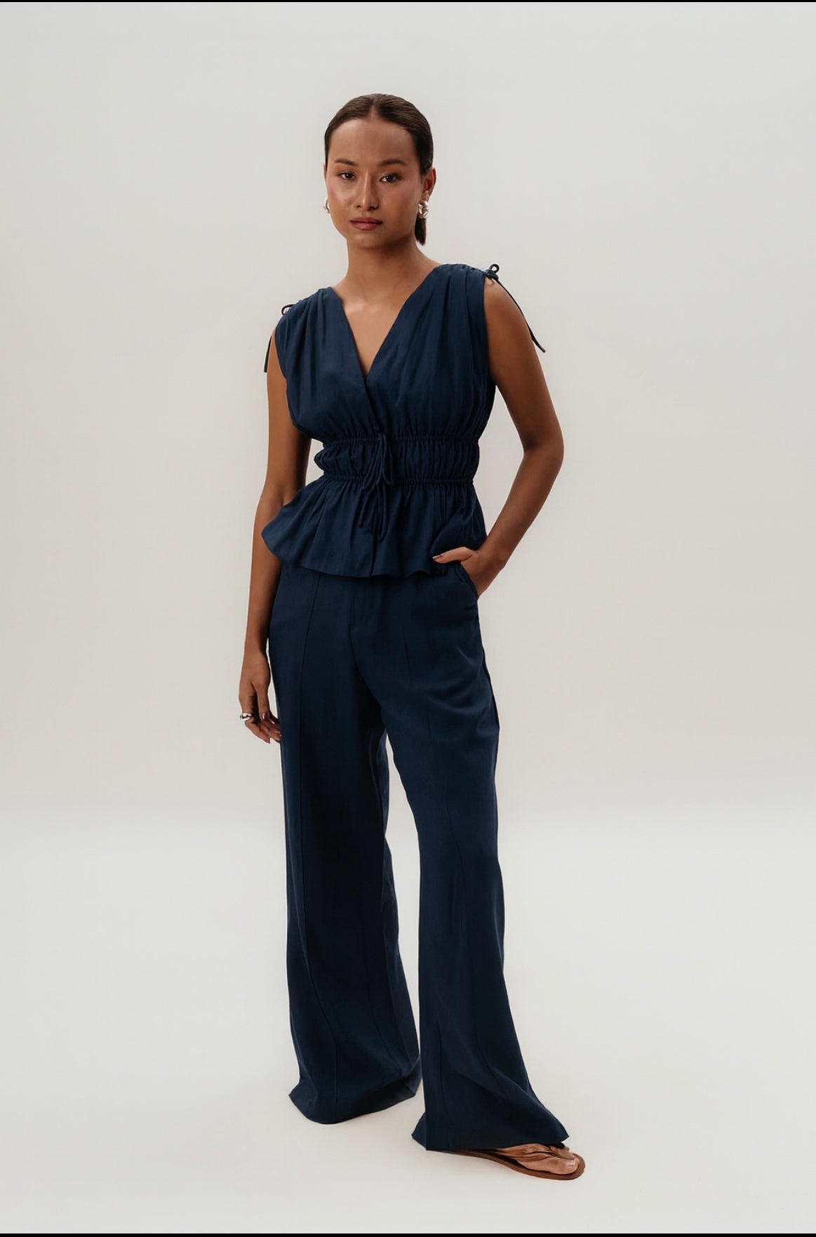 Noa Pants-Navy